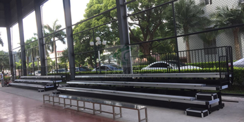 美！綠蛙簡易活動看臺入駐深圳坪山新區社區