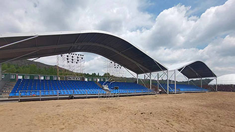 綠蛙看臺順利完成錫林郭勒草原景區看臺座椅項目