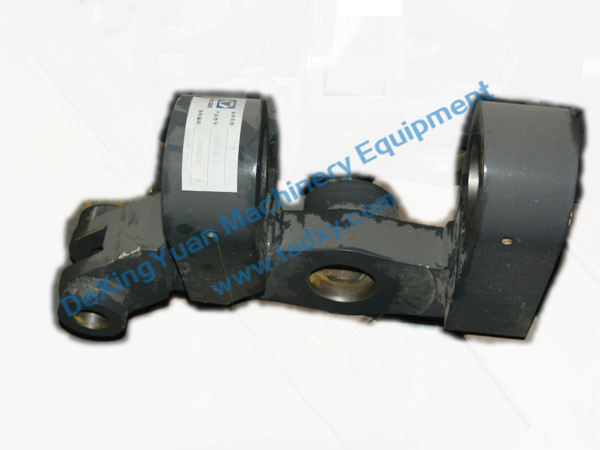 c鿴ԔϢ}Right Steering Knuckle GR215.17.4 xΔ1898