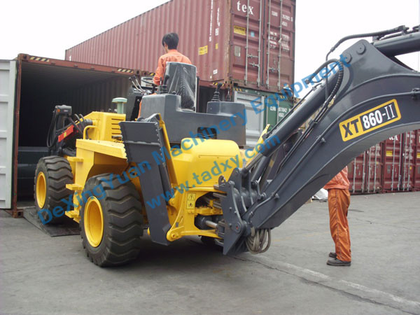 c鿴ԔϢ}Backhoe loader packing xΔ1670