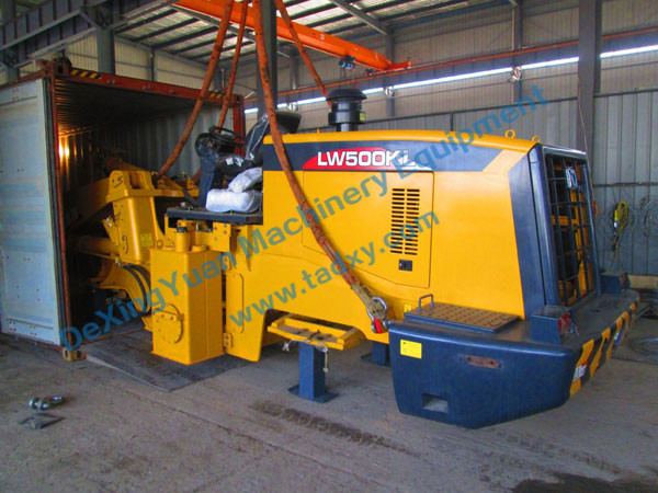 c鿴ԔϢ}5 Ton Wheel Loader packing  xΔ1656
